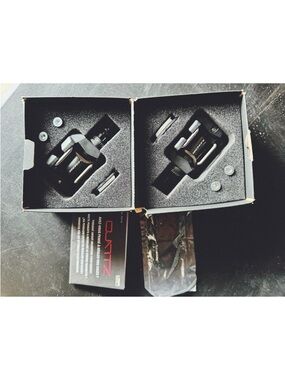 LOOK Quartz MTB Clipless Pedals - Graphite Grey - New in Box - Made in France